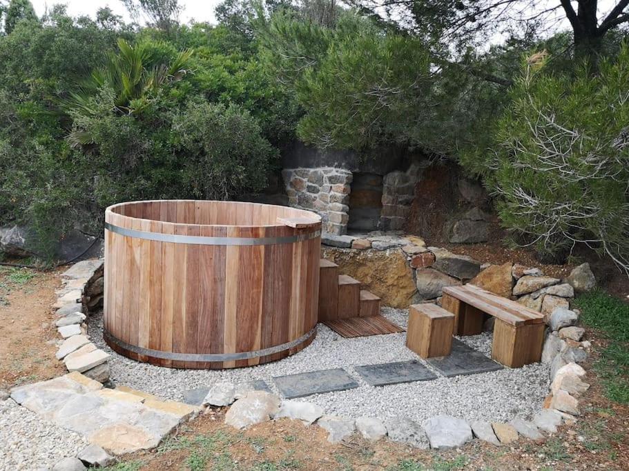 La Cueva De Miravet - Villa De Lujo En La Cima De La Montana Con Vistas Al Mar Cabanes  Bagian luar foto
