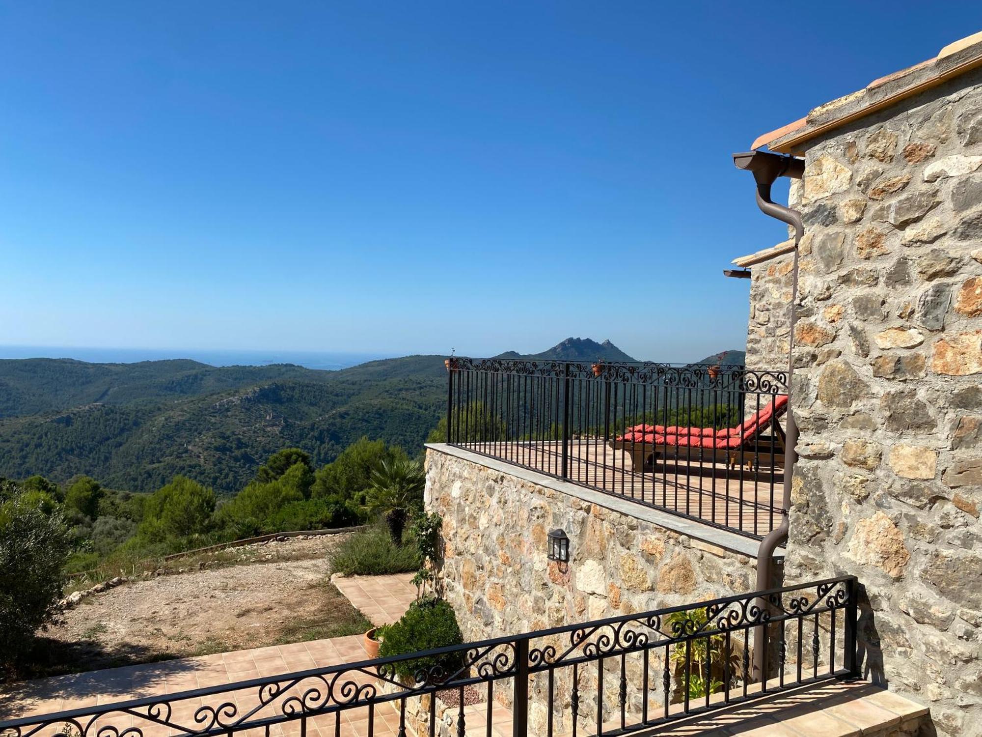 La Cueva De Miravet - Villa De Lujo En La Cima De La Montana Con Vistas Al Mar Cabanes  Bagian luar foto