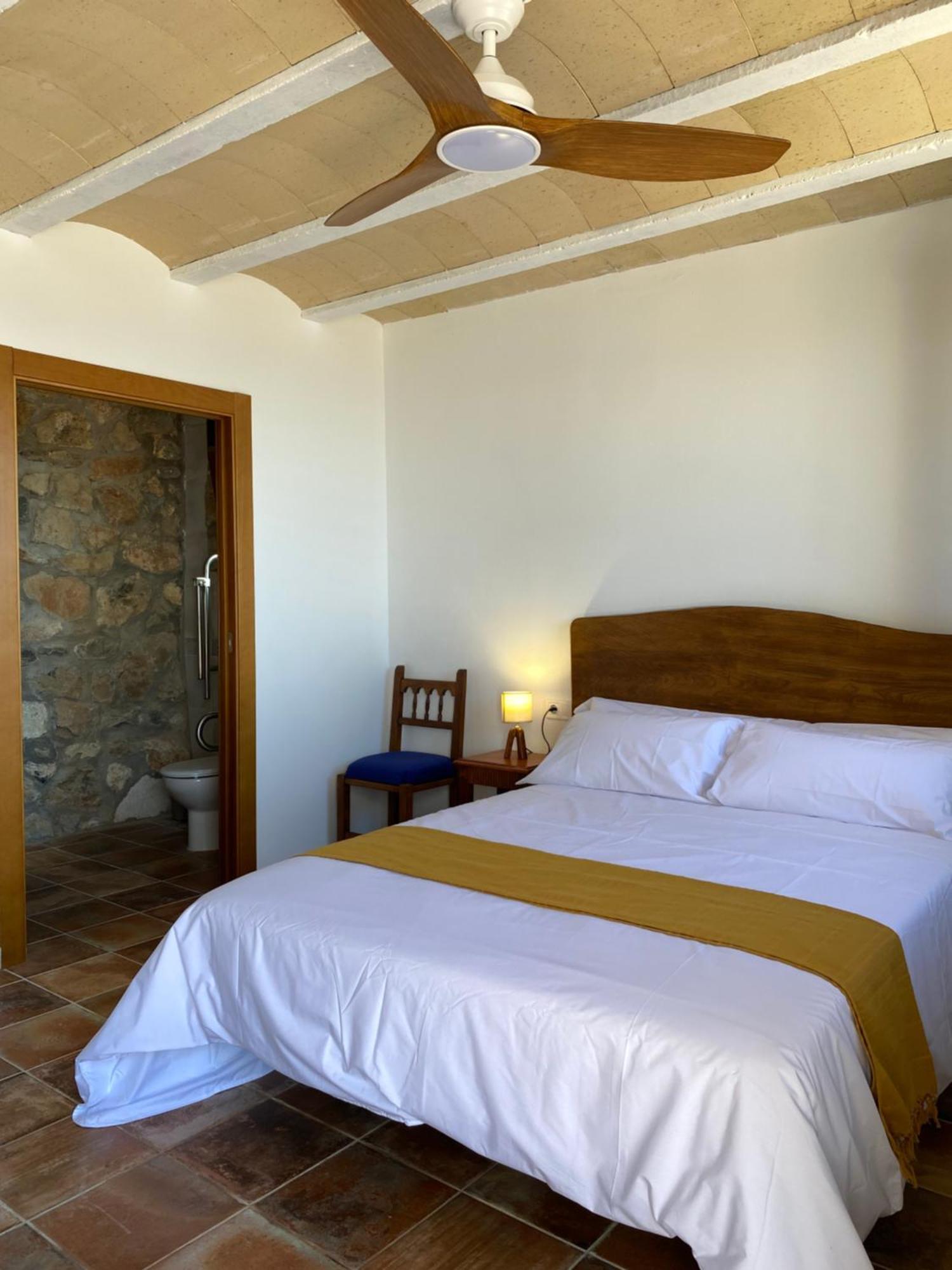 La Cueva De Miravet - Villa De Lujo En La Cima De La Montana Con Vistas Al Mar Cabanes  Bagian luar foto
