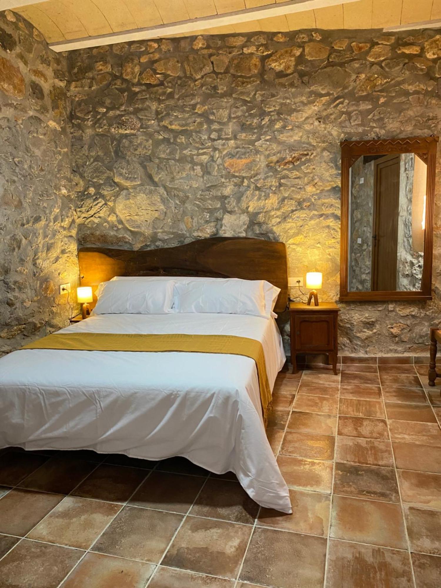 La Cueva De Miravet - Villa De Lujo En La Cima De La Montana Con Vistas Al Mar Cabanes  Bagian luar foto
