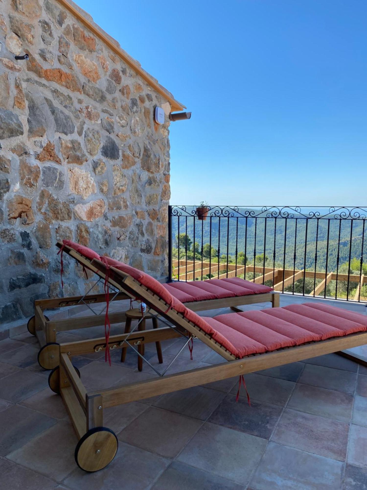 La Cueva De Miravet - Villa De Lujo En La Cima De La Montana Con Vistas Al Mar Cabanes  Bagian luar foto