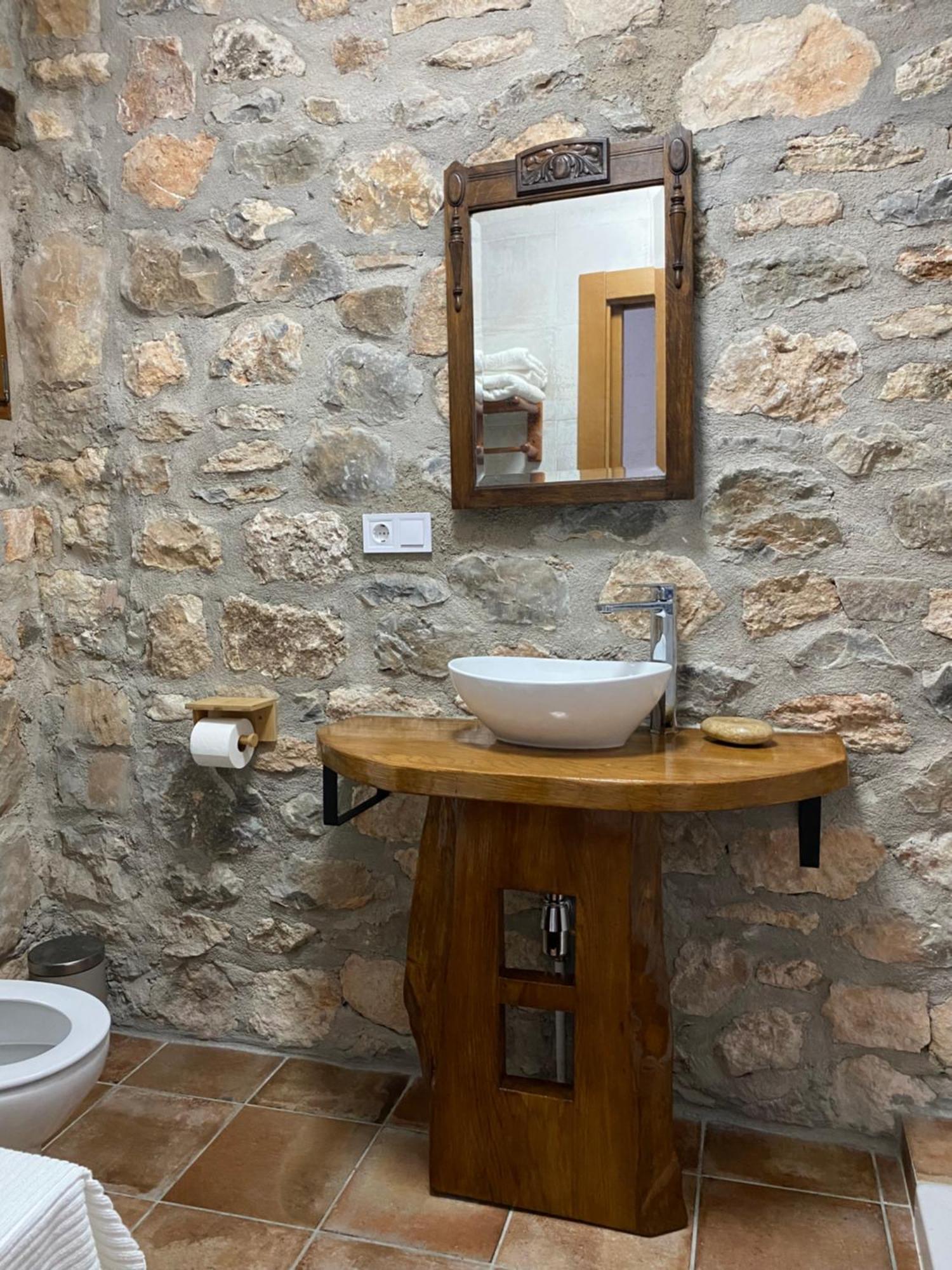 La Cueva De Miravet - Villa De Lujo En La Cima De La Montana Con Vistas Al Mar Cabanes  Bagian luar foto