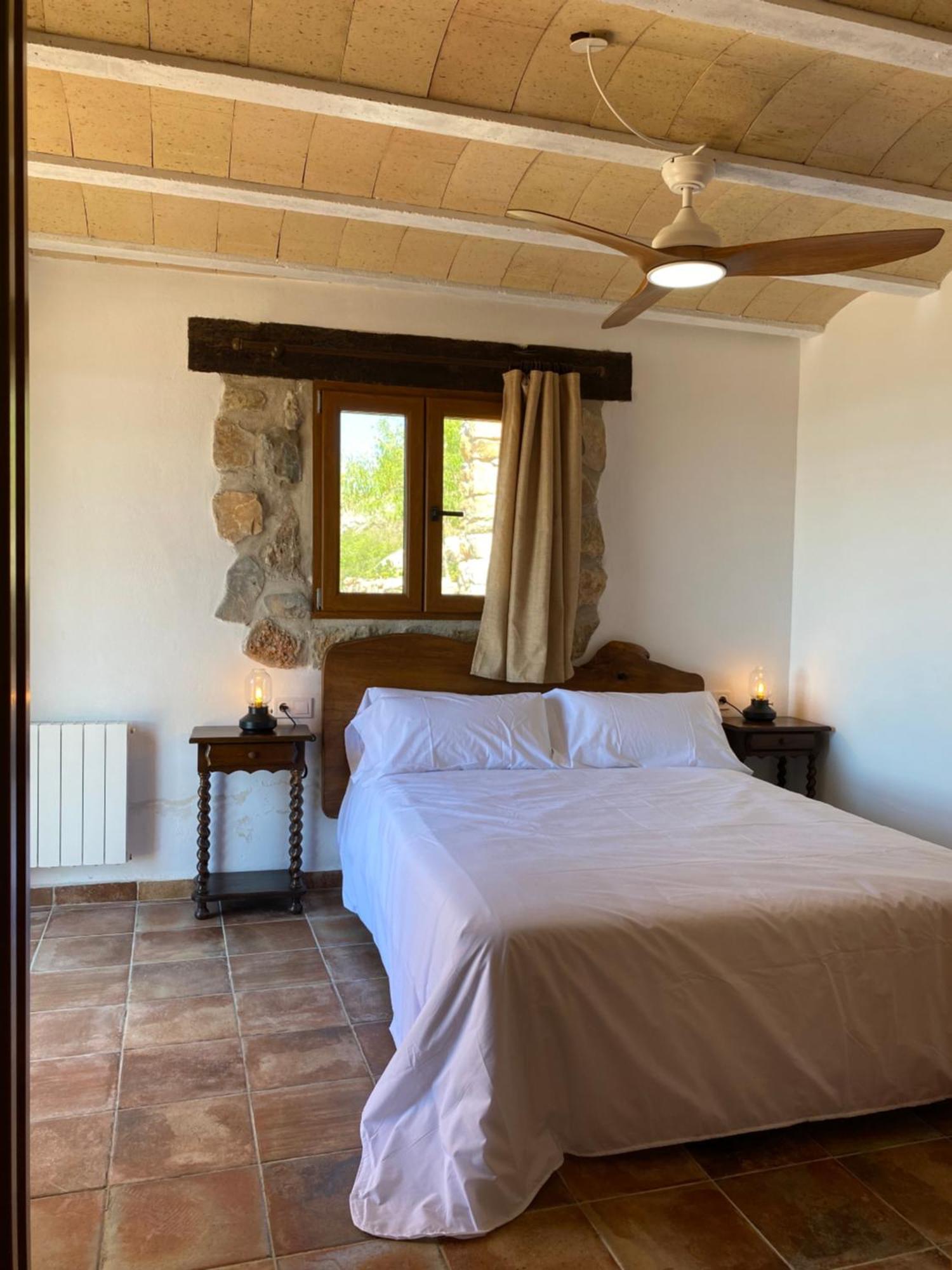 La Cueva De Miravet - Villa De Lujo En La Cima De La Montana Con Vistas Al Mar Cabanes  Bagian luar foto