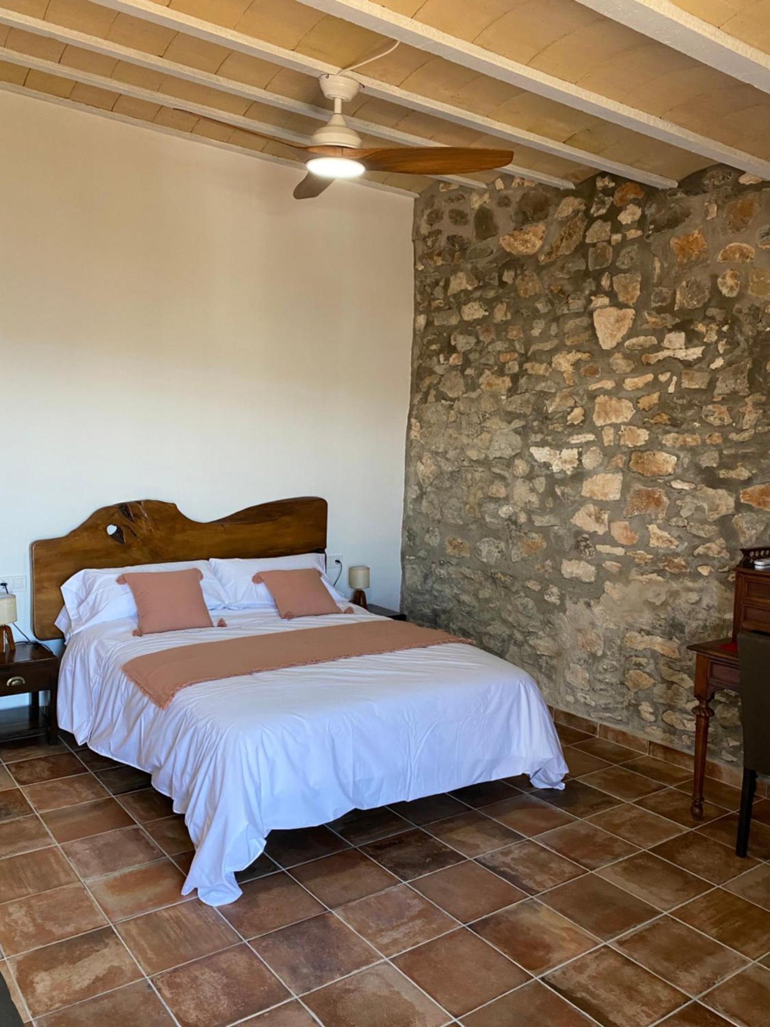 La Cueva De Miravet - Villa De Lujo En La Cima De La Montana Con Vistas Al Mar Cabanes  Bagian luar foto