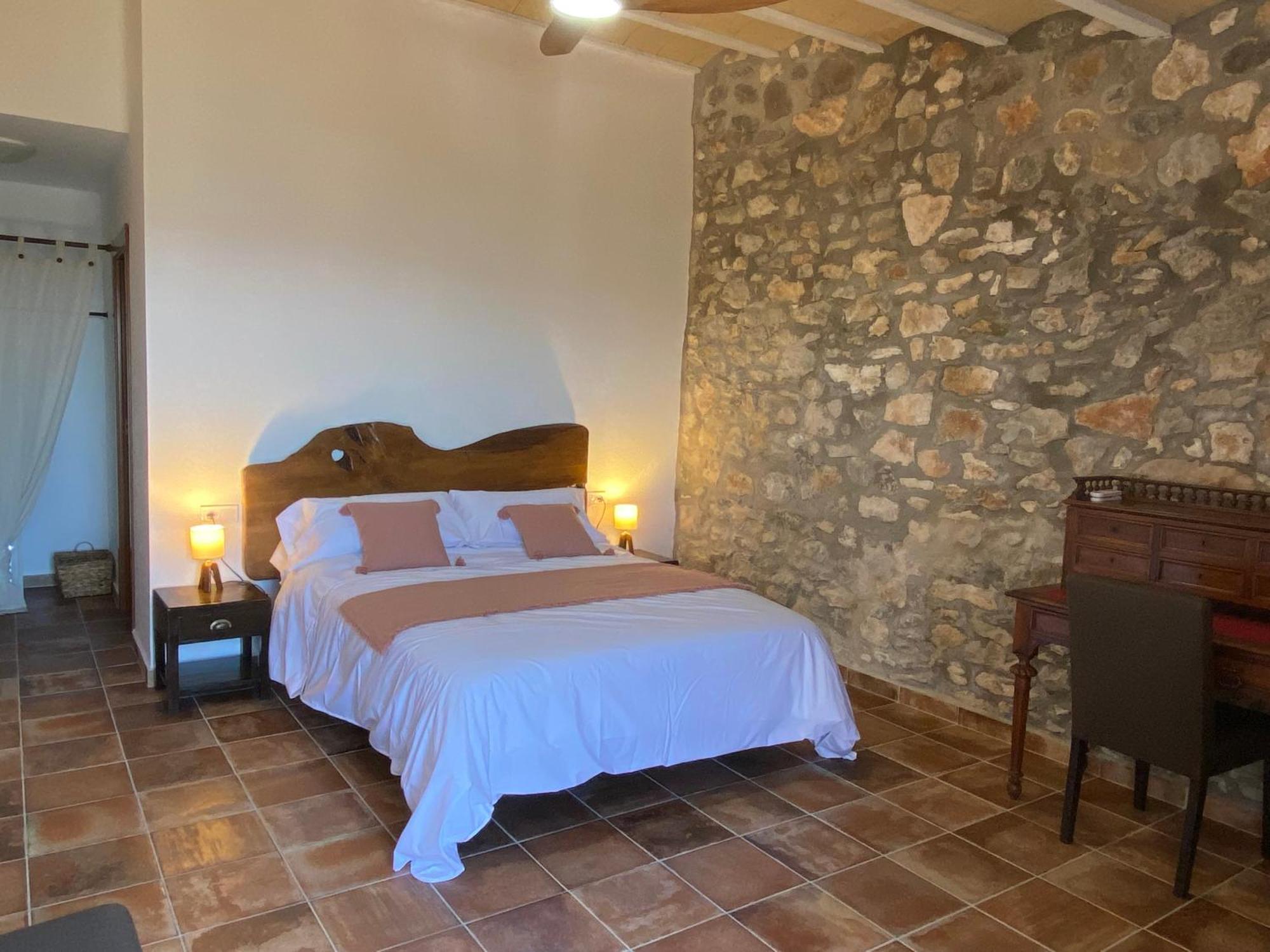 La Cueva De Miravet - Villa De Lujo En La Cima De La Montana Con Vistas Al Mar Cabanes  Bagian luar foto