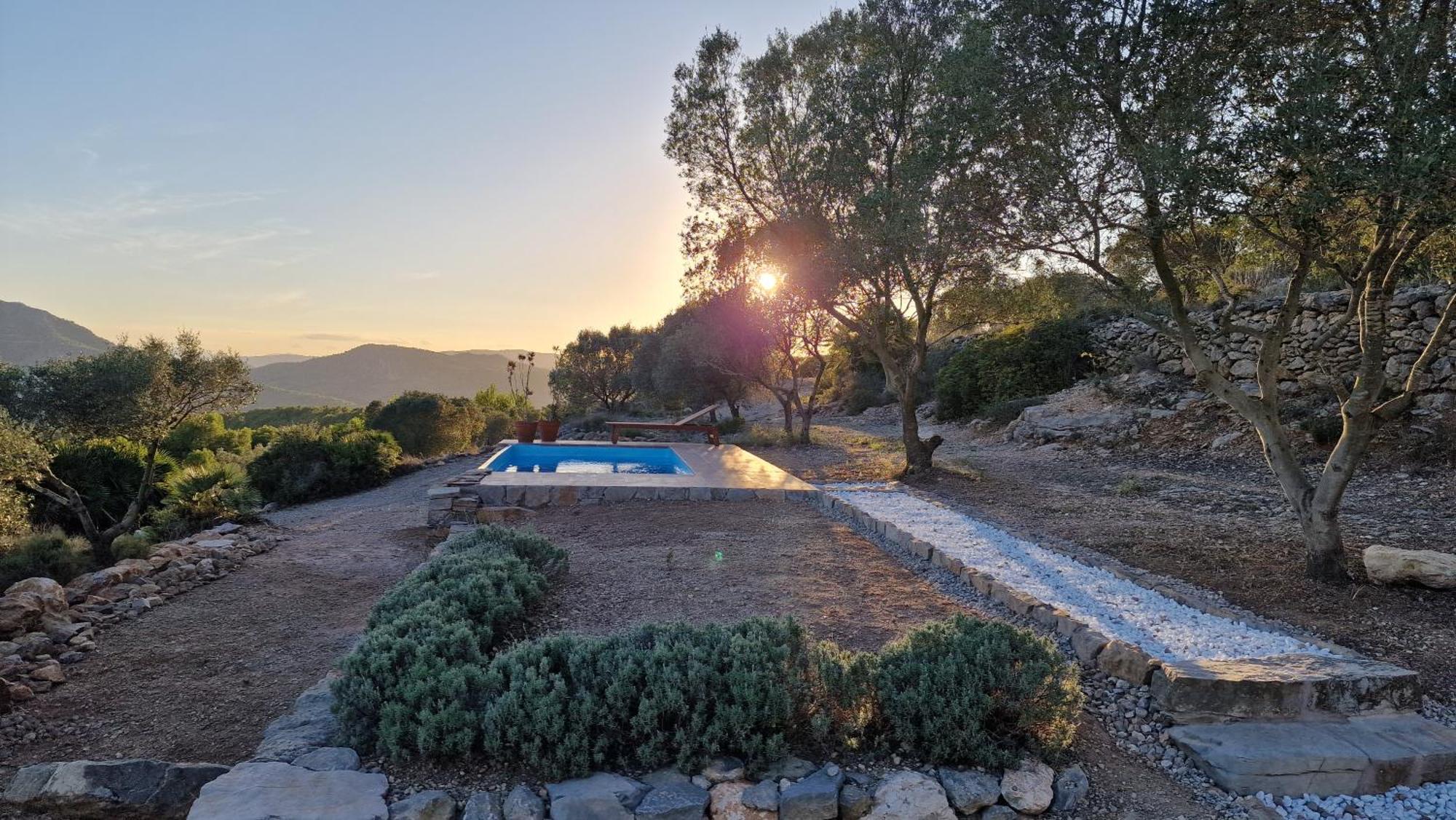 La Cueva De Miravet - Villa De Lujo En La Cima De La Montana Con Vistas Al Mar Cabanes  Bagian luar foto